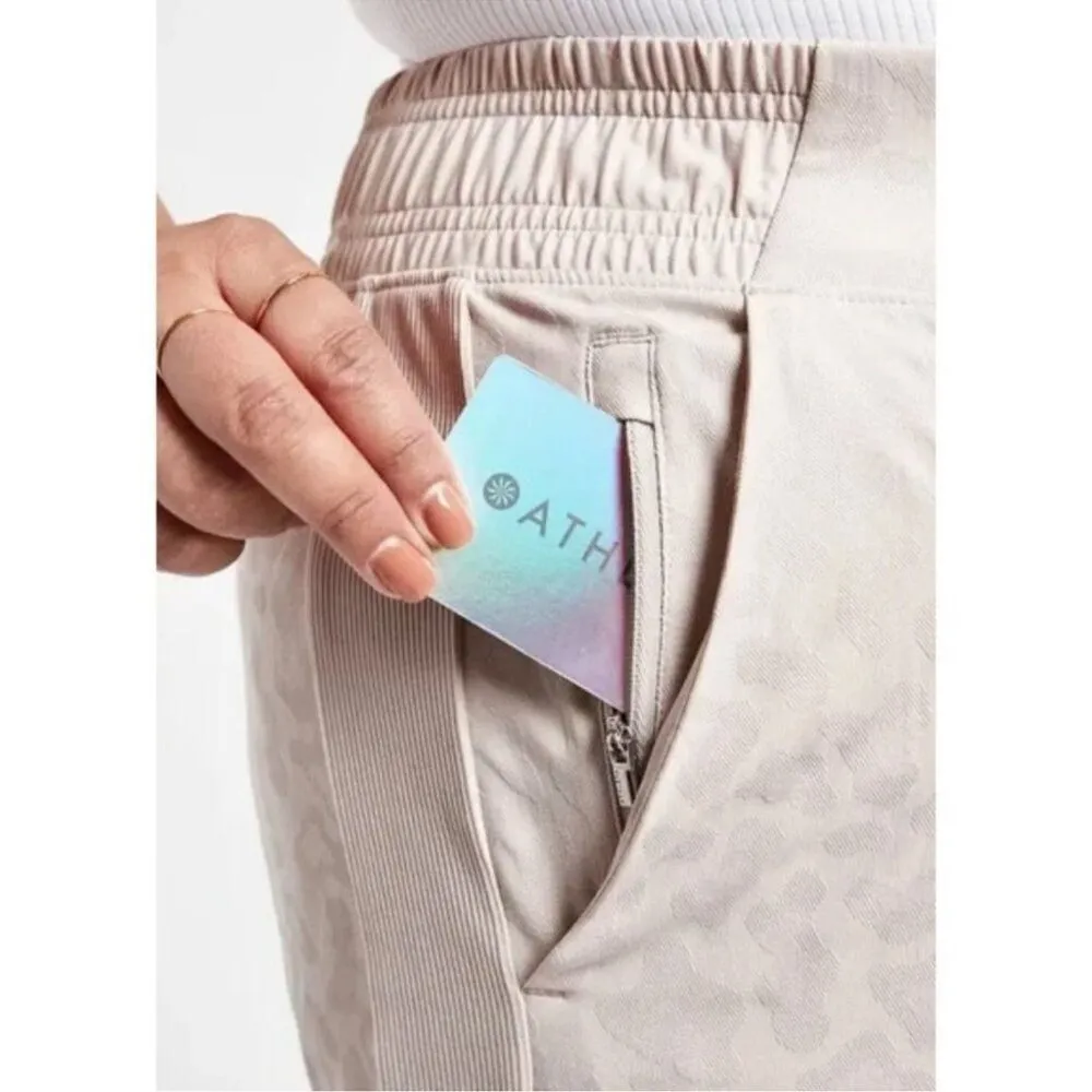 Athleta Brooklyn Textured Jogger in Cream Size 18 - Image 4