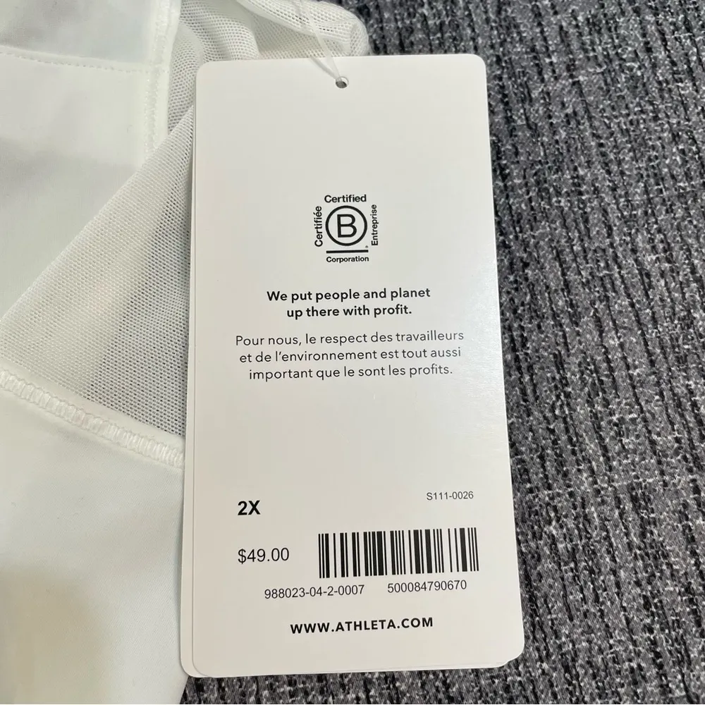 Athleta Ultimate Muscle Tank Top - Image 14