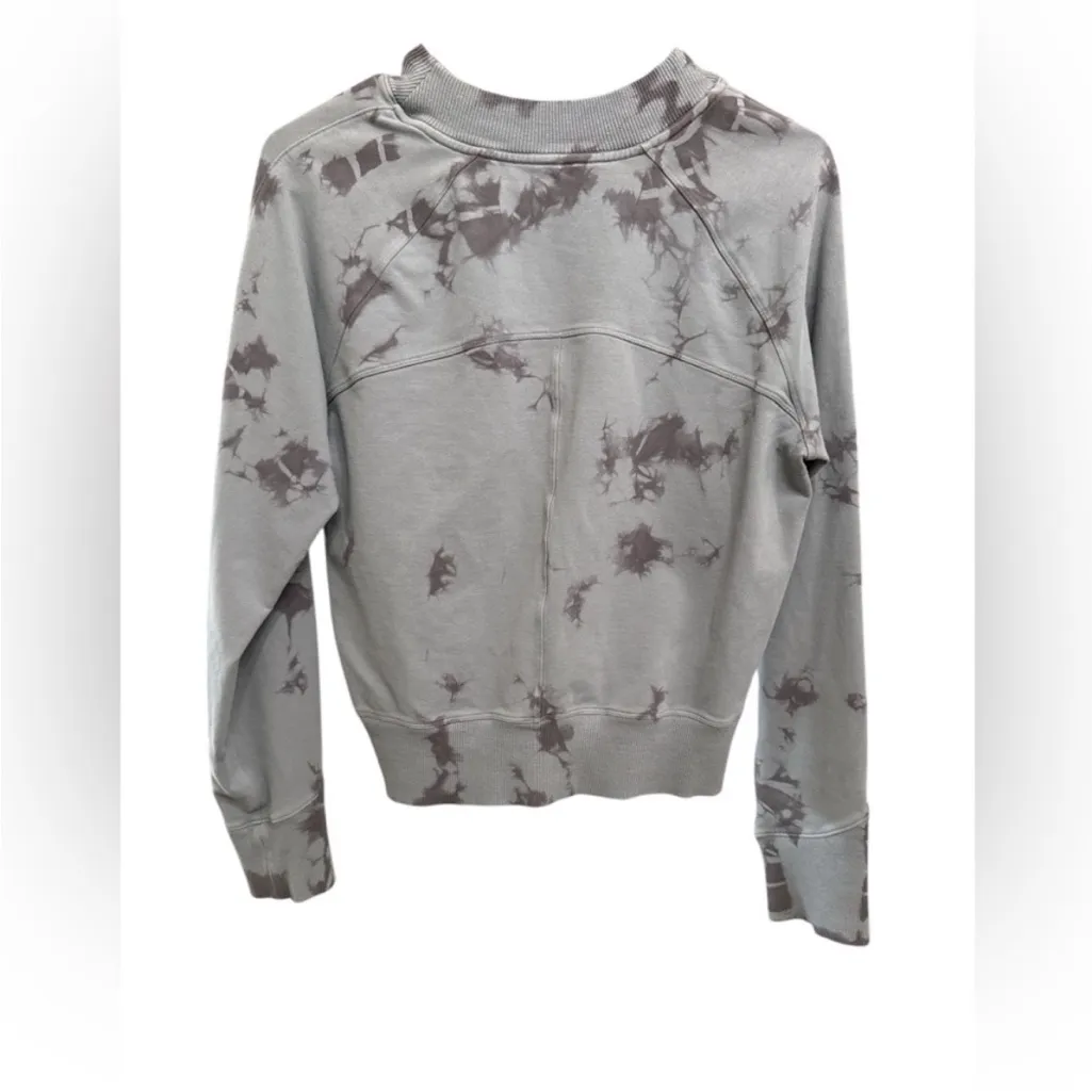 lululemon athletica Gray Tie-Dye Sweatshirt Size 6 - Image 3