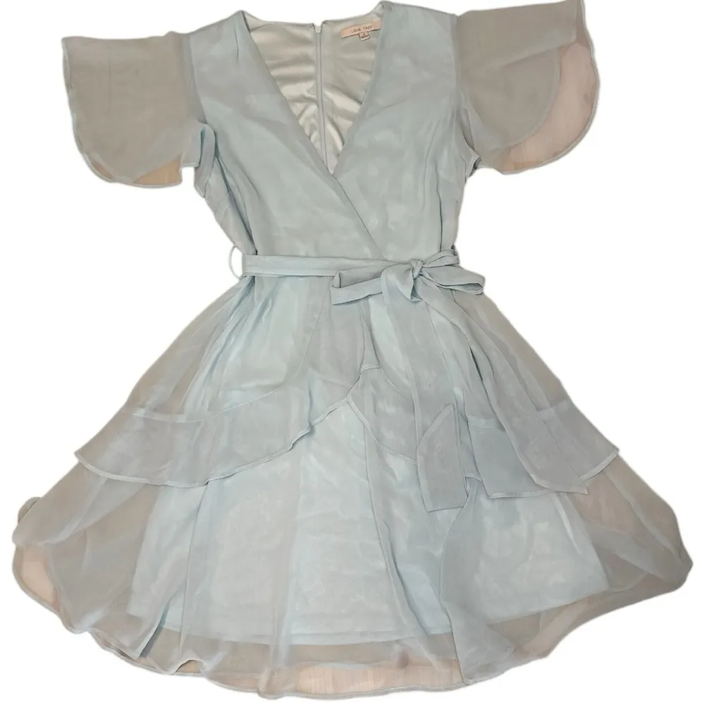 Light Blue Love Tree Dress Size S – Elegant and Flowy - Image 4