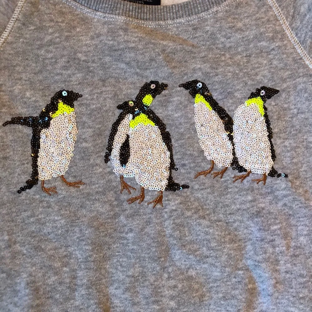 American eagle sequin penguins sweatshirt - Image 2