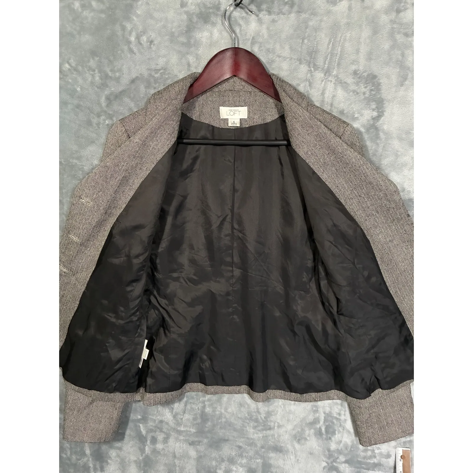 EUC LOFT Wool Herringbone Blazer Jacket Women's 6 Gray Office Career - Image 3