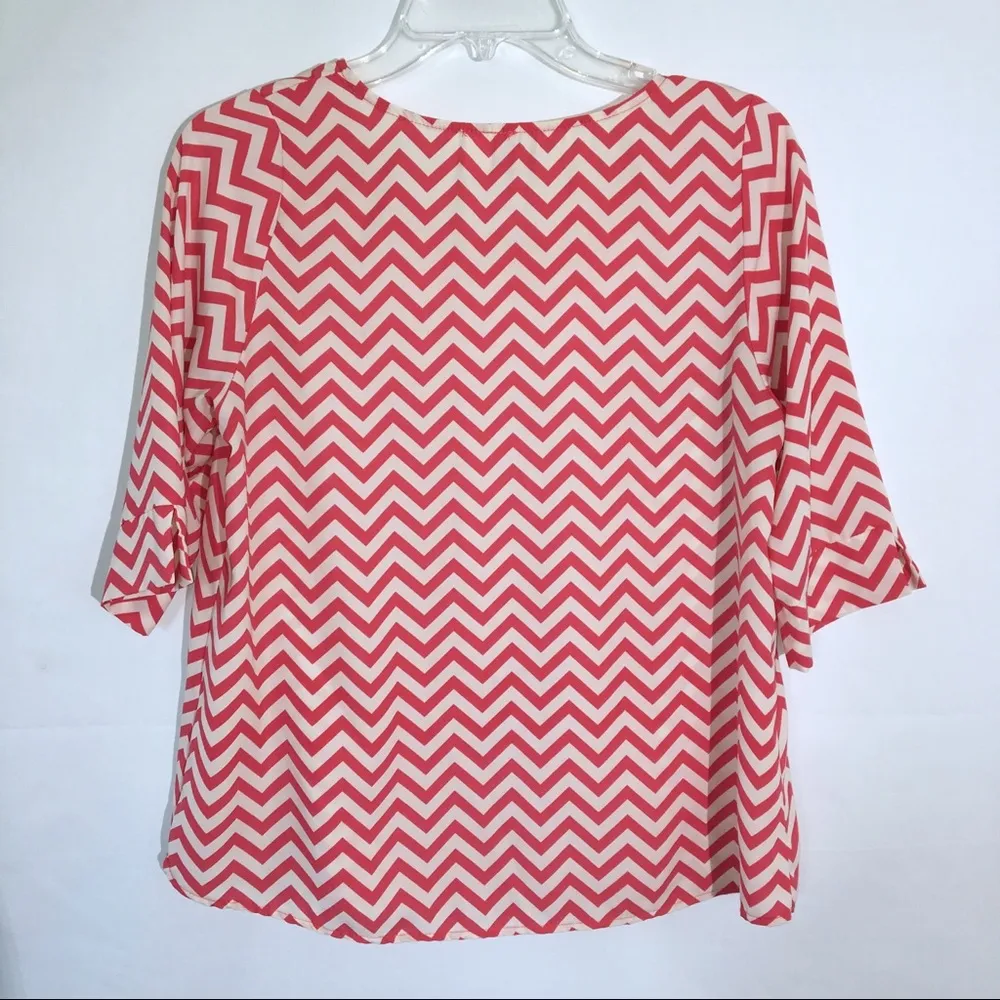 Alya Chevron Top Size Small - Image 4