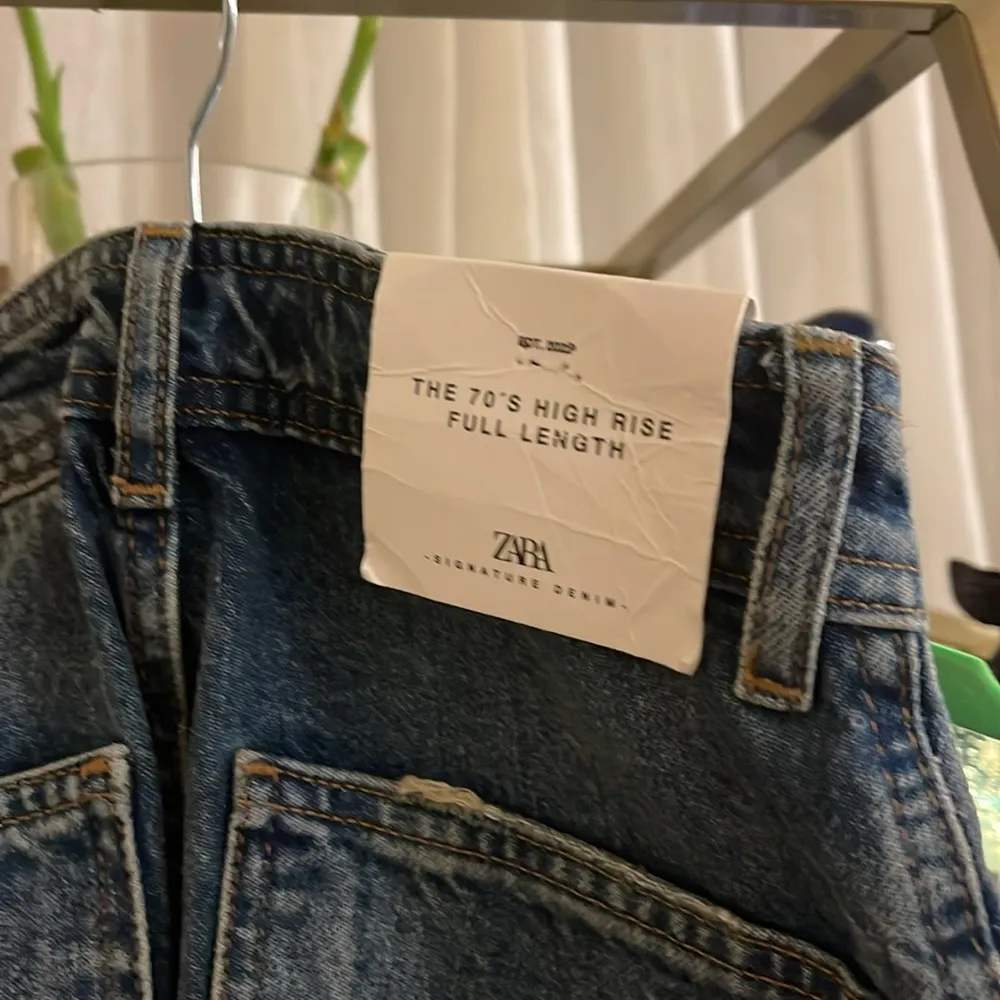 Zara The 70’s High Rise Full Length slim fit Jeans size 4 - Image 8