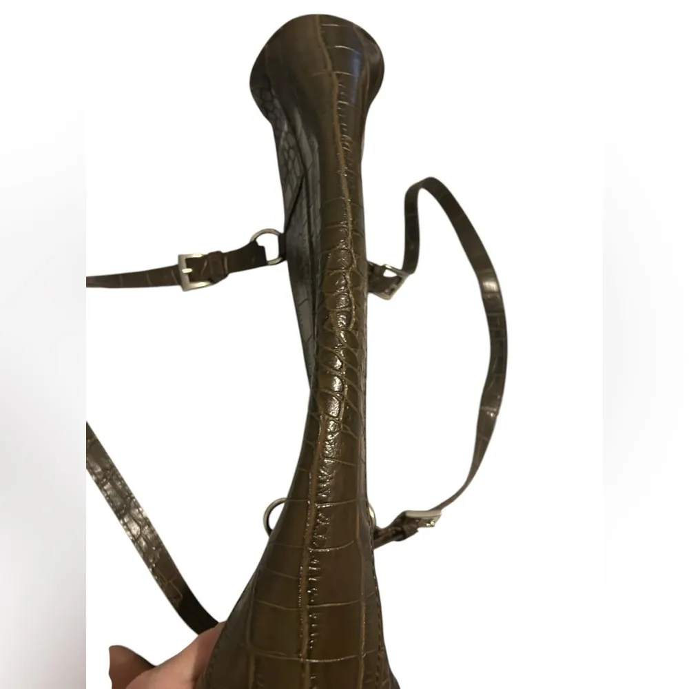 Bisou Bisou  Croc-Embossed Brown Bag - Image 3