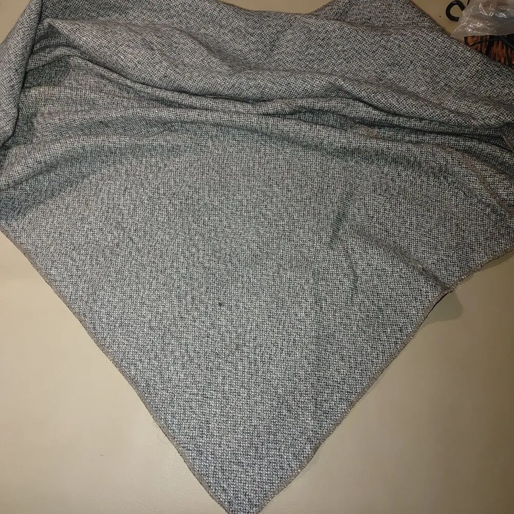 Annadele Alpacas Womens Alpaca Wool Poncho Shawl Wrap Gray Hand Washable - Image 9