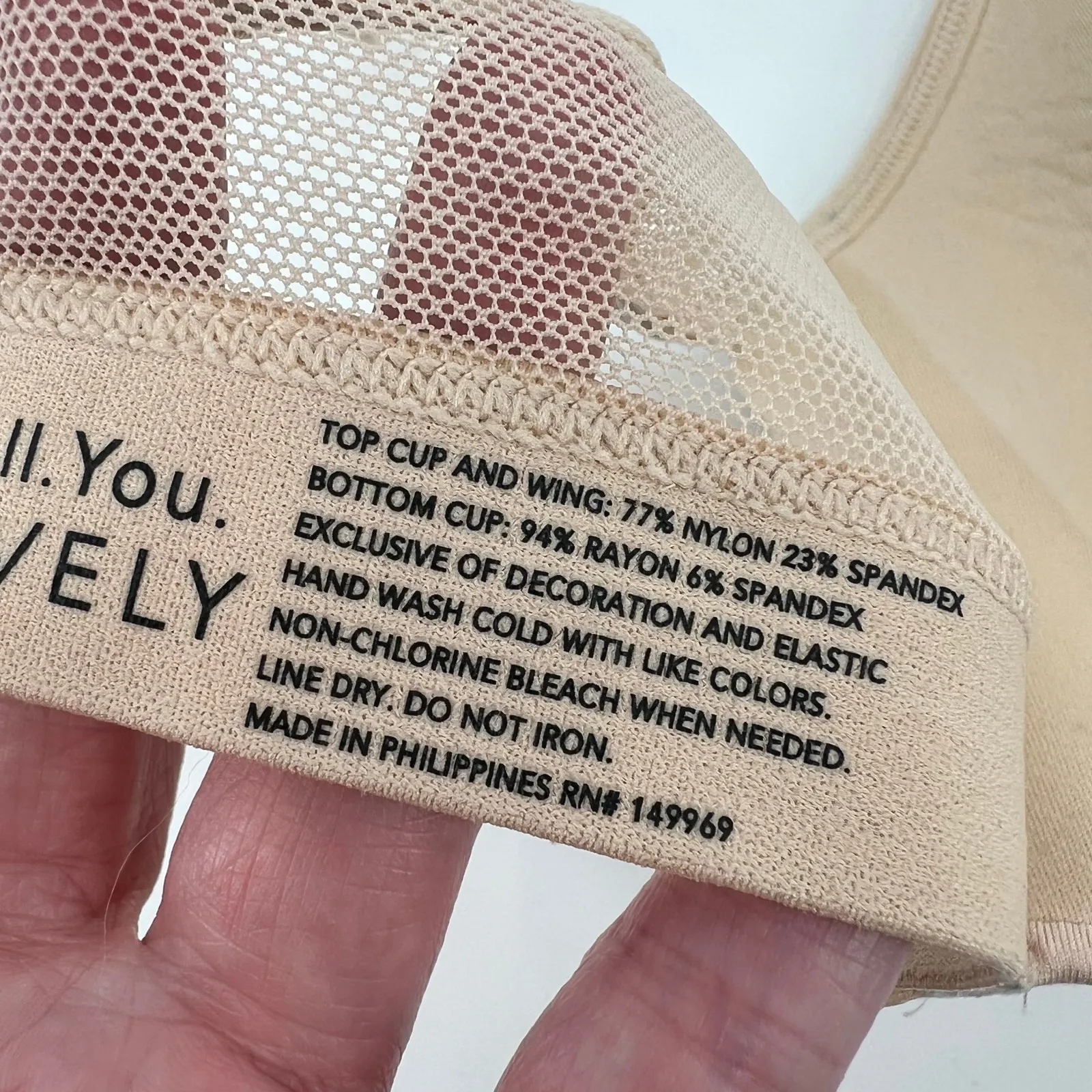 Lively All Day Deep V No - Image 8