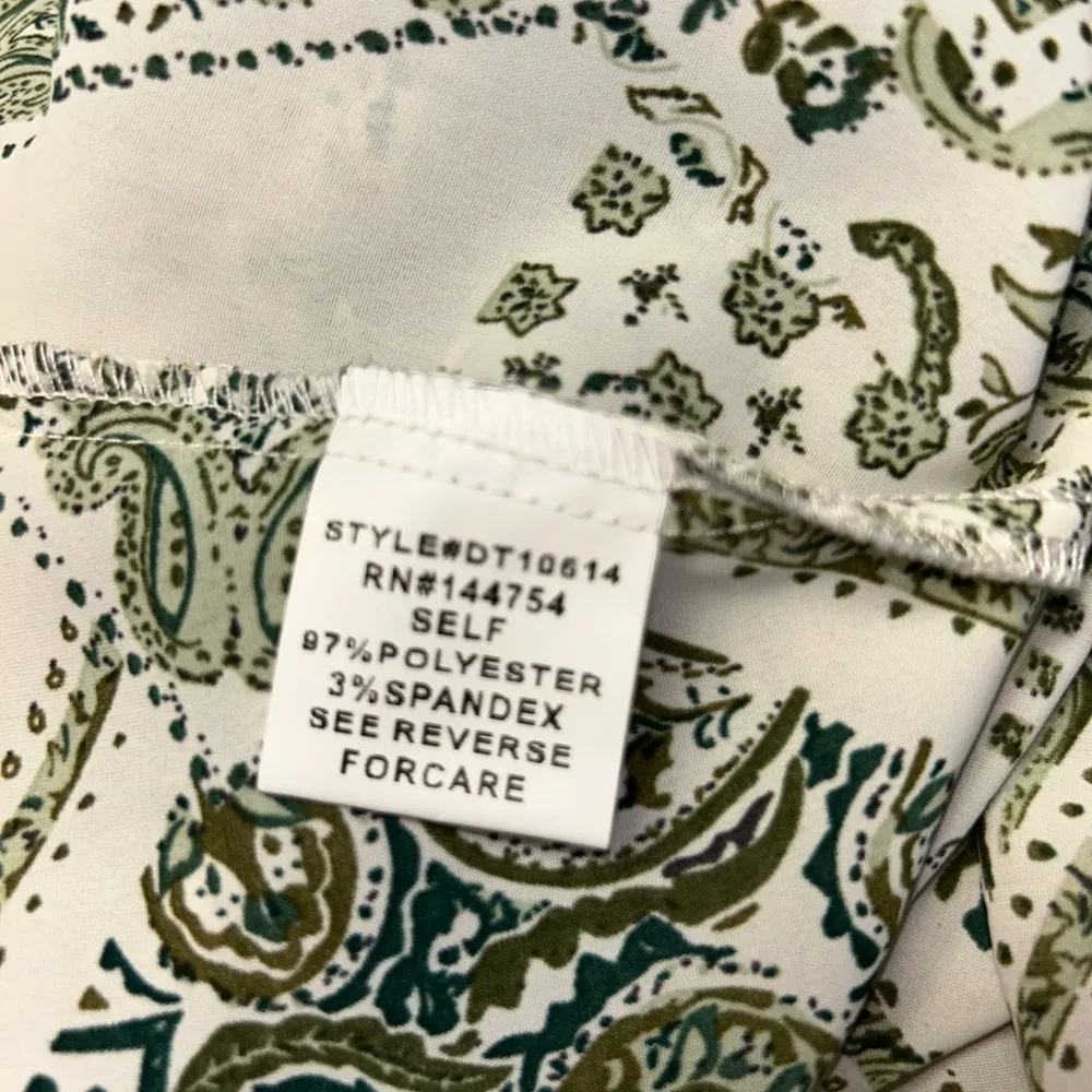 DAVI & DANI White Ruffled Relaxed Blouse size Small green, white - Image 8