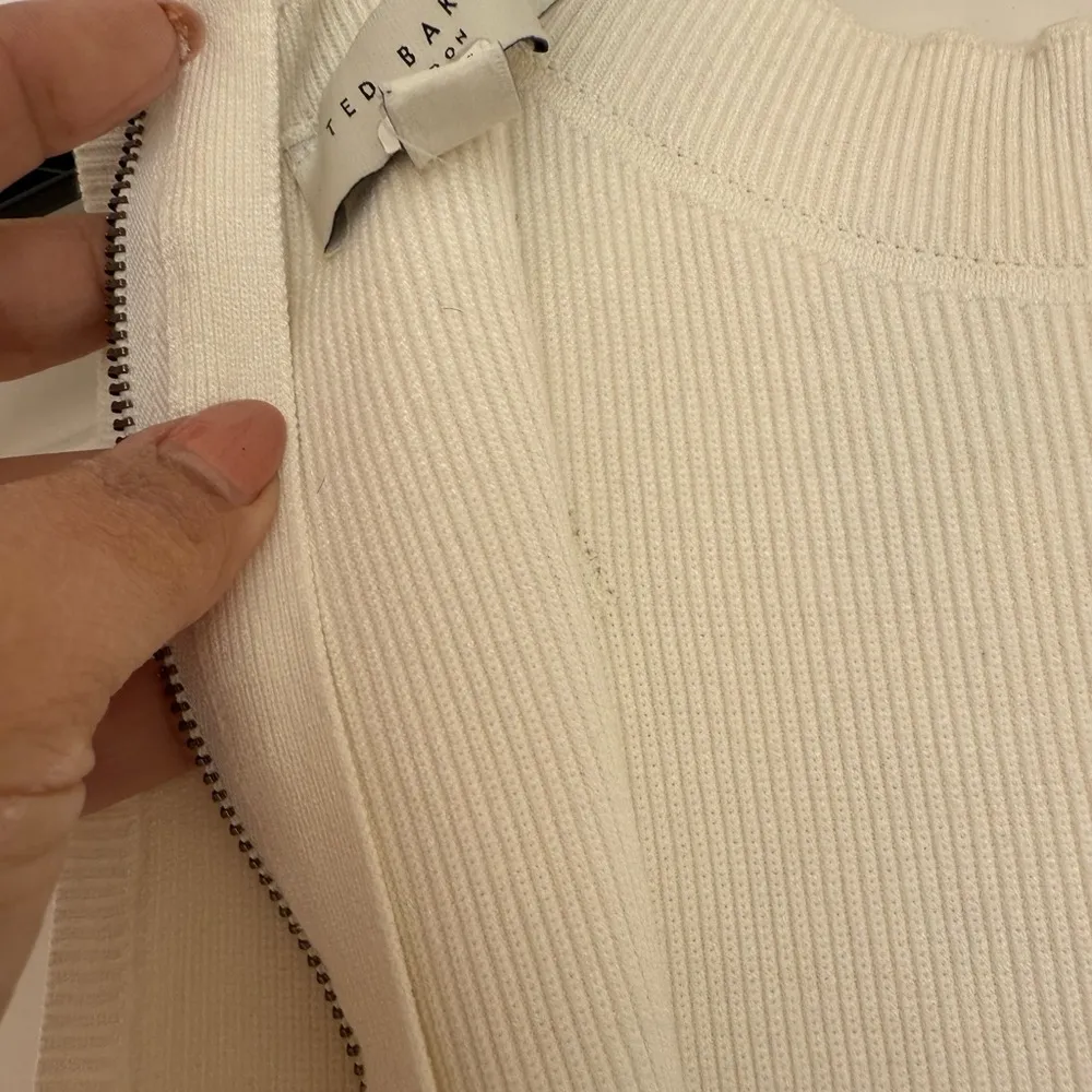 Baker London
Mayumid Dress size 1 - Image 11