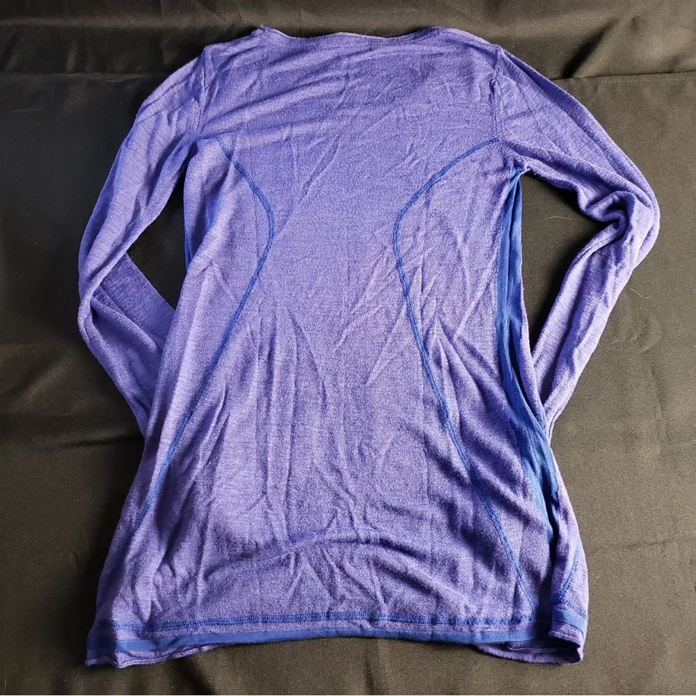 Athleta Long Sleeve‎ Purple T-Shirt Size Small - Image 2