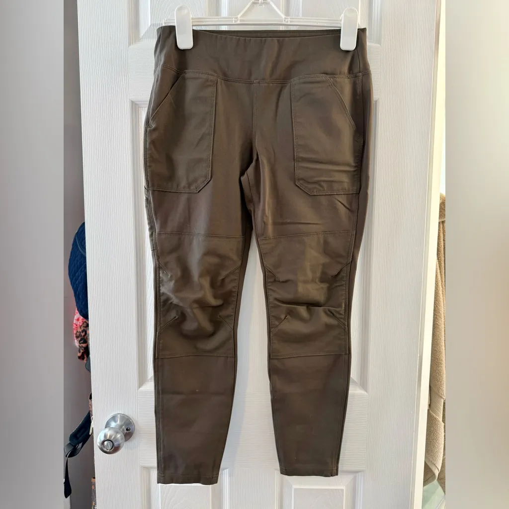 Carhartt Dark Olive Fitted Pants Size Medium 8-10 Short - Image 2
