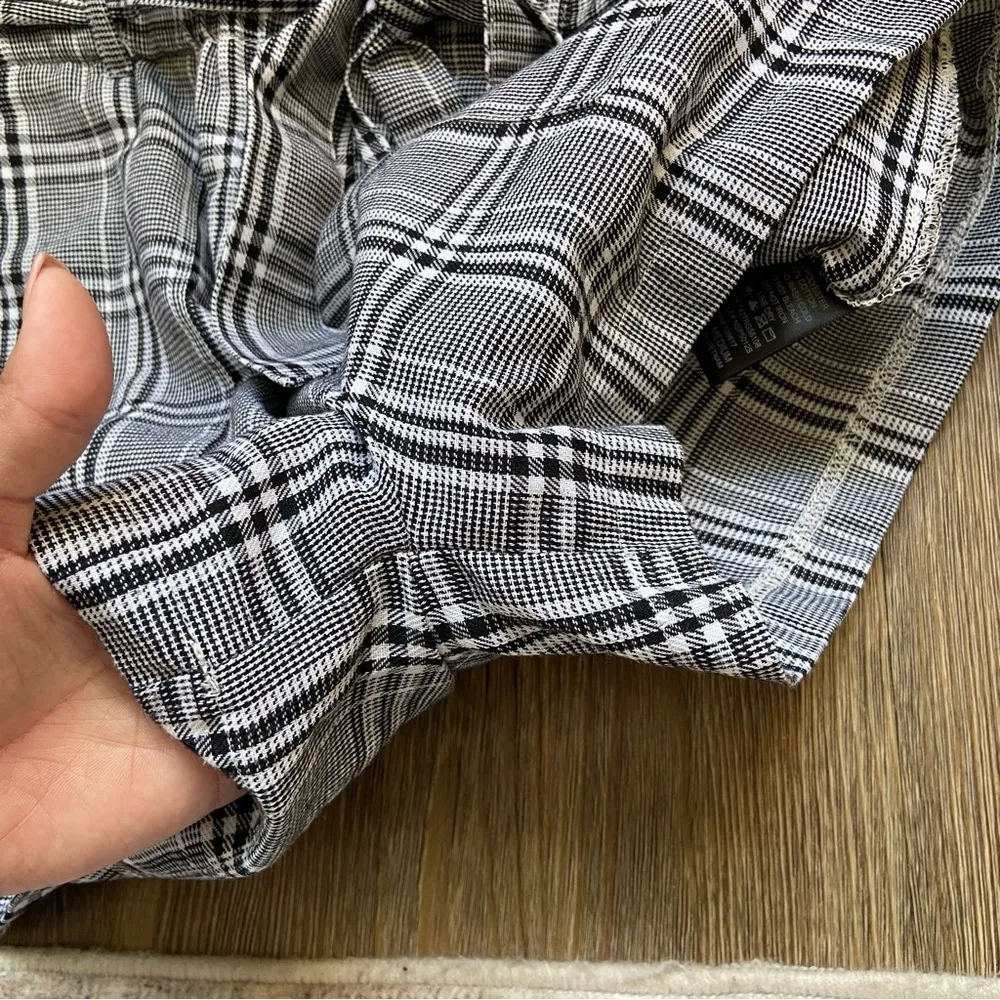 Shinestar Black and White Plaid High Waist Shorts - Image 7