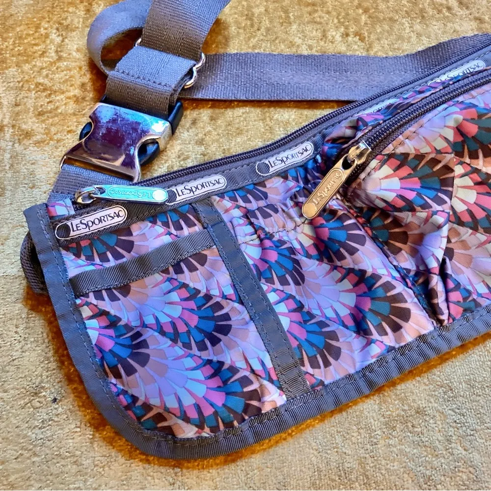Vtg Y2K LeSportsac Belt Waist Hip Bag Fanny Pack Crossbody Gray Pink Festival - Image 2