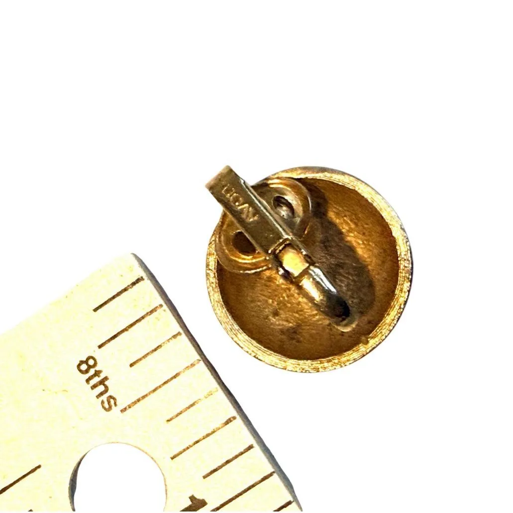 Avon Gold Tone Textured Button Clip Earrings – Vintage - Image 8