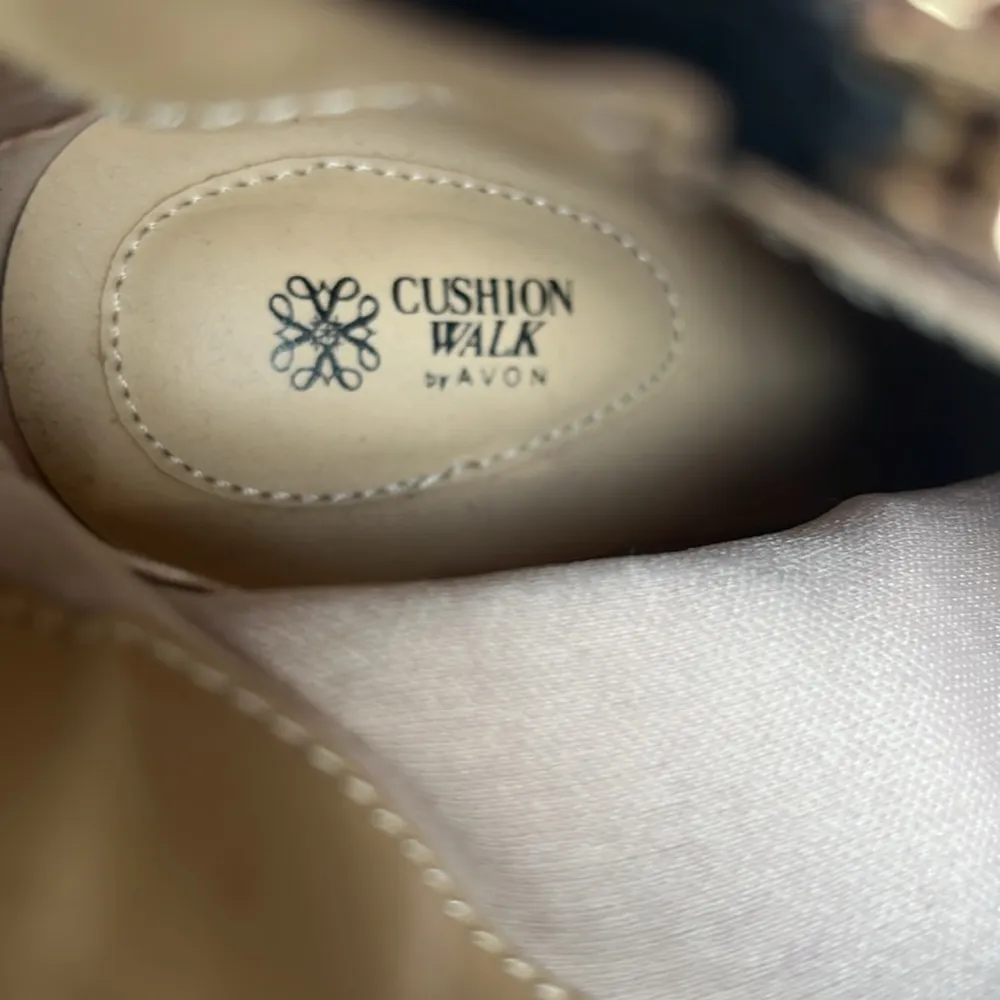 Avon Cushion Walk suede zipper tassel booties Black Size 9 - Image 3