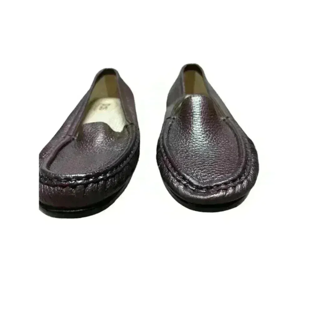 SAS Simply‎ Slip On Loafer Women's Burgundy Pebbled Leather Loafer Shoes Size 7.5 - Image 2