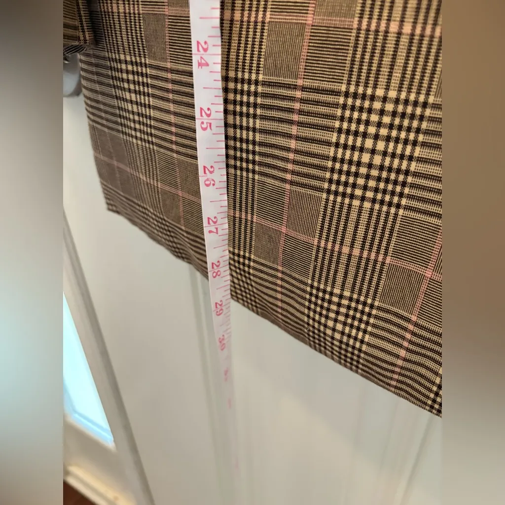 Petal & Pup Aiyana Menswear Blazer Size Medium - Image 5