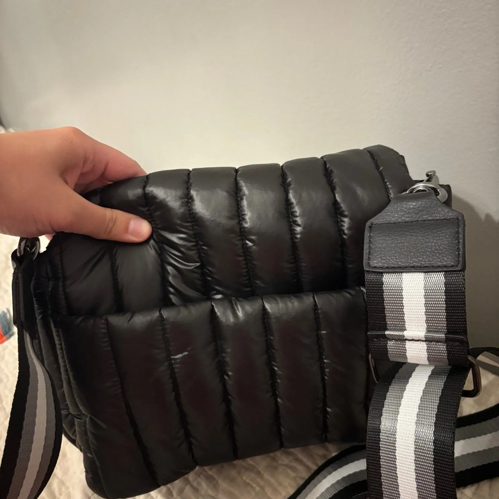 THINK ROLYN BLACK BAR BAG CROSSBODY - Image 6