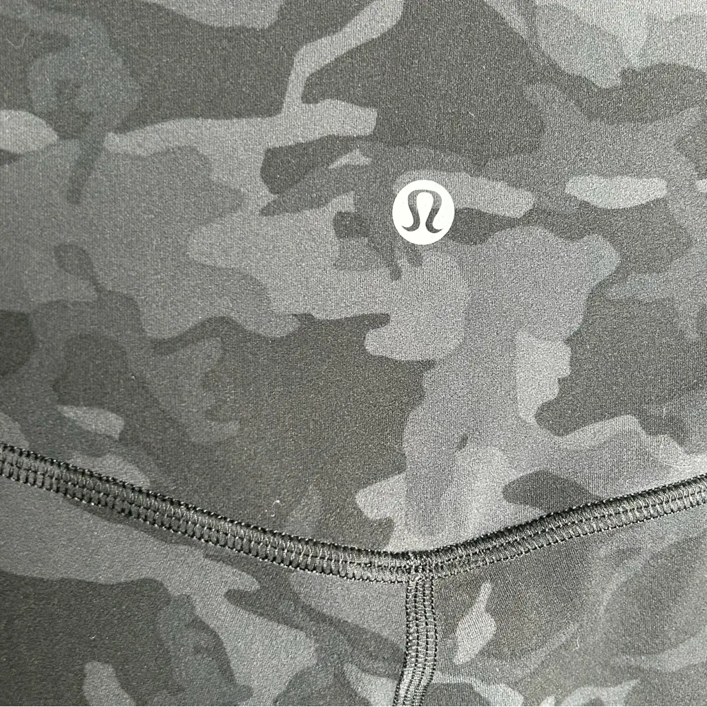 Lululemon Align Crop *21" Incognito Camo Multi Grey 4 - Image 6