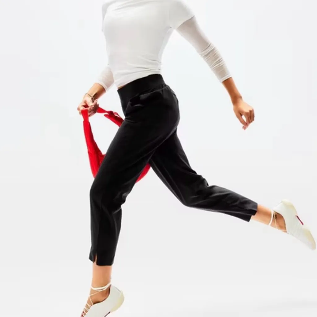 Athleta Brooklyn Mid Rise Ankle Pants Black - Image 3