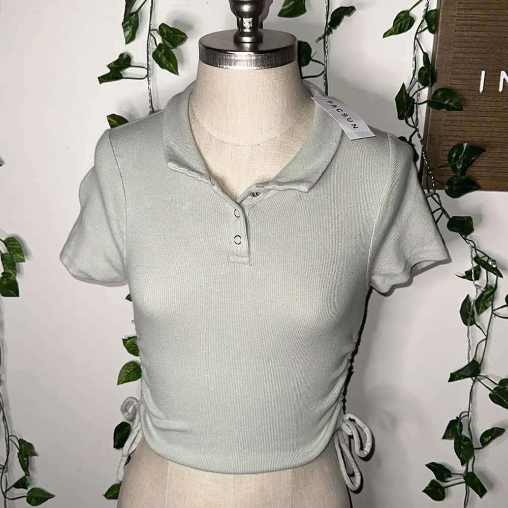 Shortsleeve Side Tie Collared Quarter Button Tee NWT - Image 5