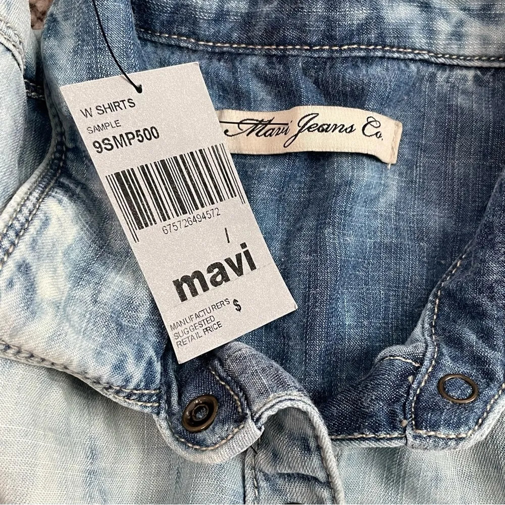 NWT Mavi Acid Wash Sleeveless Lyocell Jean Shirt Snap Button Up Size SMALL Retro - Image 4