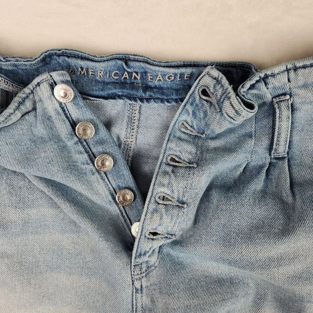 AE American Eagle Mom Short Jean Short Button Fly Size XXL 35" waist - Image 3