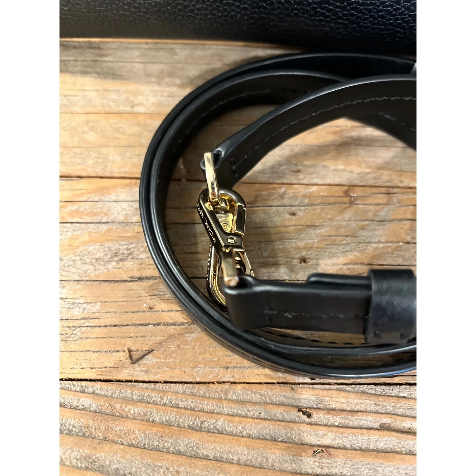 Michael Kors Mercer Black Pebbled Leather Belted Satchel Handbag Crossbody Lux - Image 3