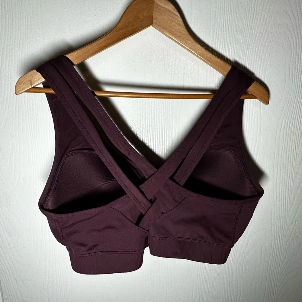 💰3 for $30 💰 Women’s Strappy Merlot Sports Bra (XXL, no brand) Purple - Image 3