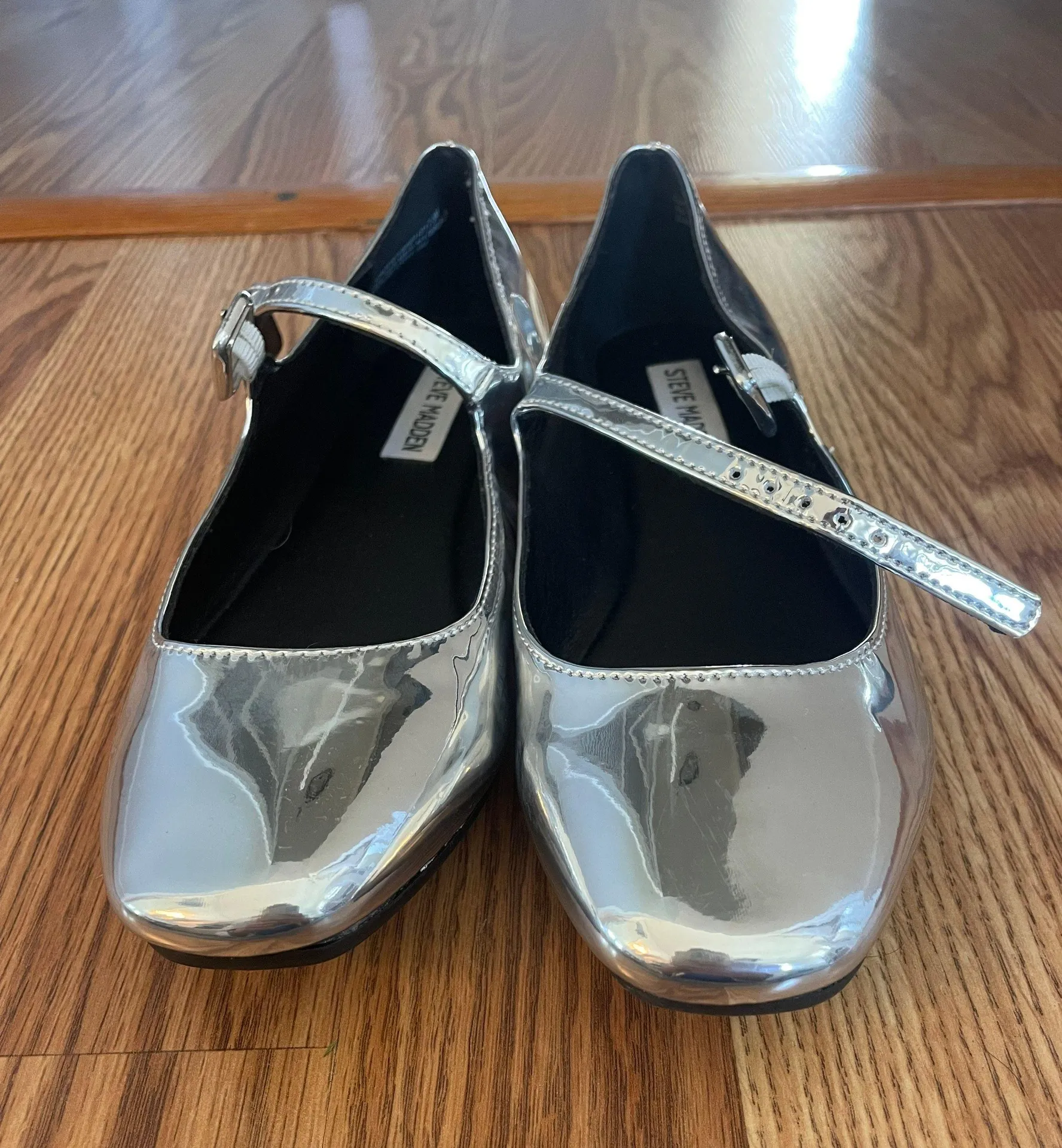 Metallic Silver Flats - Image 3