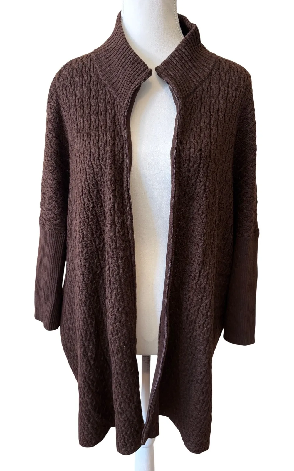 St John Collection Brown Cable Knit 100% Wool Zip Front Cardigan Short Sleeve - Image 1