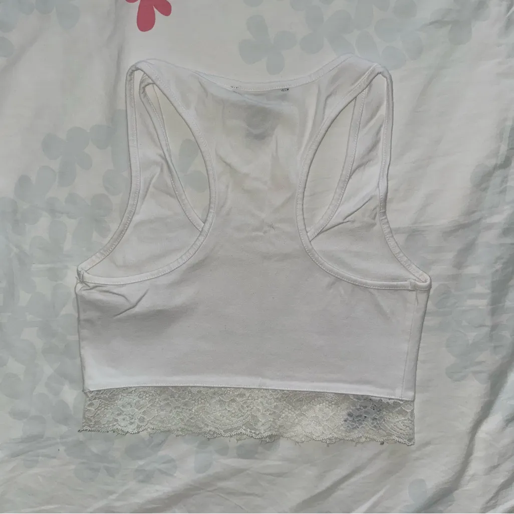 Forever 21 Lace Tank Tops - Image 3