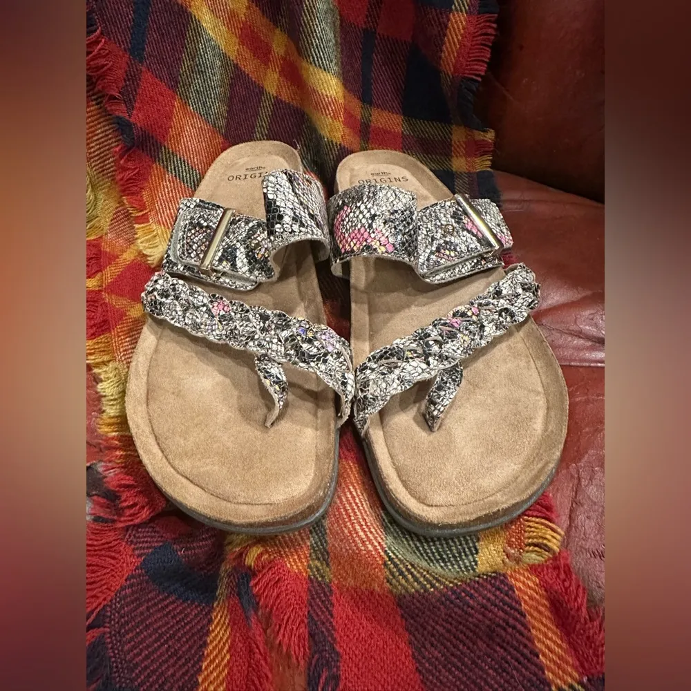 EARTH ORIGINS Onida Braided Toe-Post Leather Sandals  multicolor - Image 2