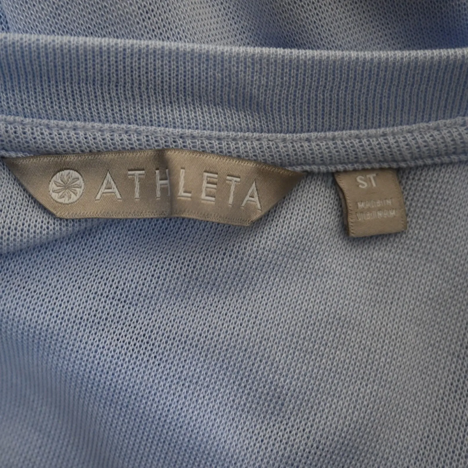 Athleta Womens ST Serenity Criss Cross Light Blue Sweatshirt - Image 7