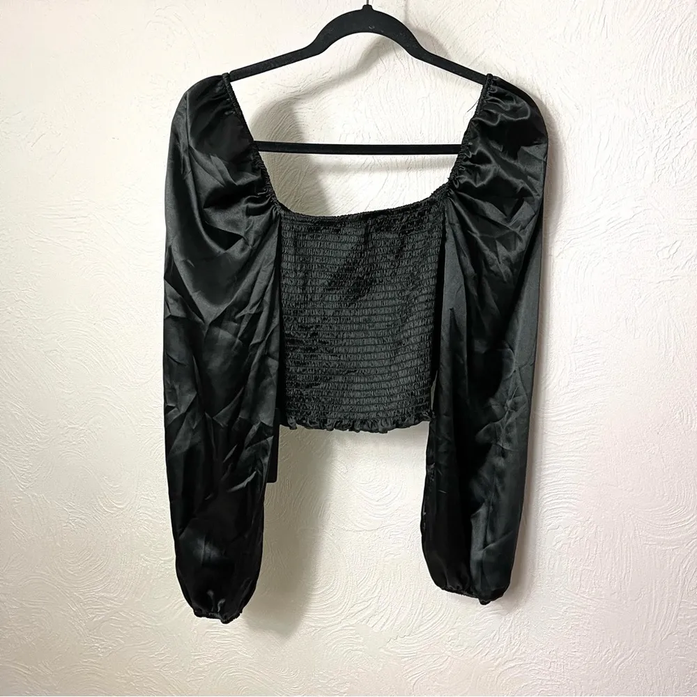 J for Justify  top - Image 3