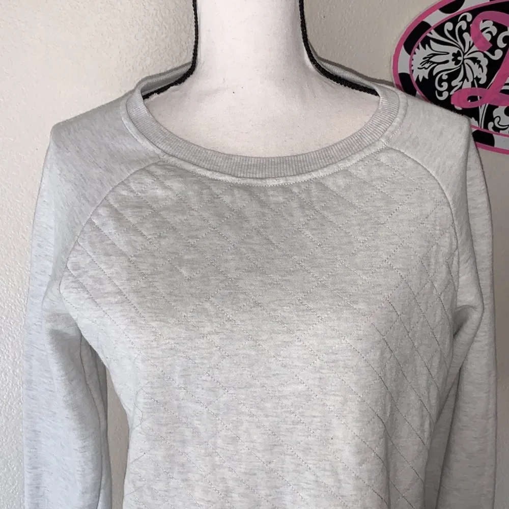 MPG light grey quilted athletic pullover sweatshirt Gray Size M - Image 2