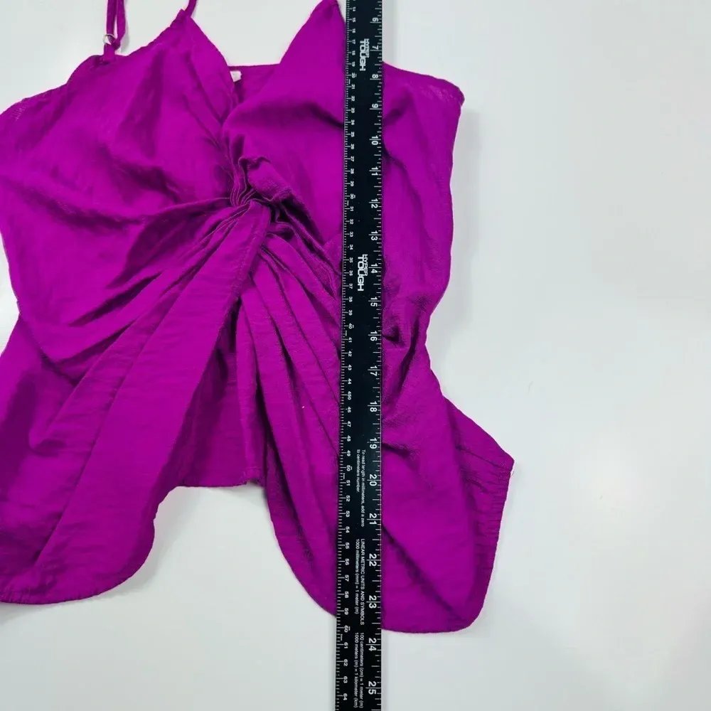 Flawless Fuchsia Front Twist Sleeveless‎ Top Size Medium - Image 9