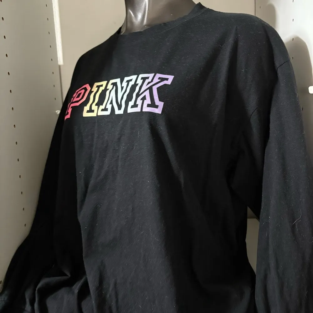 Pink by Victoria secret long sleeve logo t-shirt woman’s size XL - Image 4