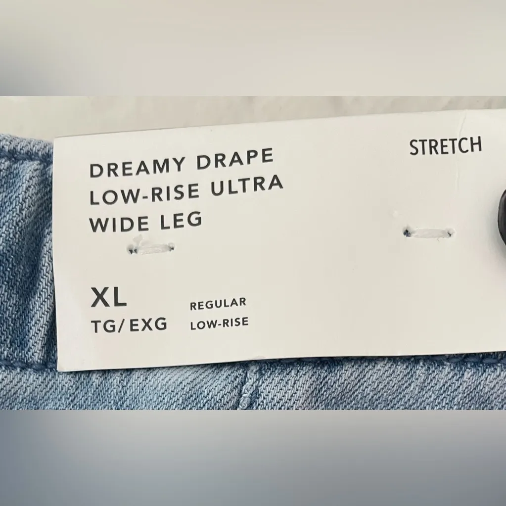 AE Stretch Low-Rise Ultra Wide-Leg Light Wash Pull-On Jean, Elastic Waist; XL - Image 7