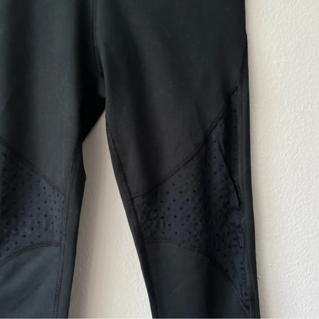 Aerie Move High Waisted Mesh Inset Legging - Image 2