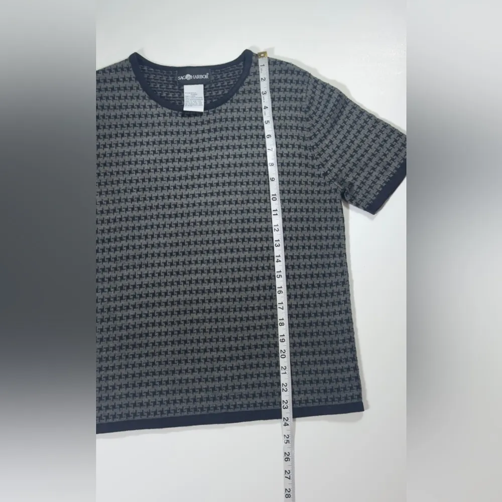 SAG HARBOR  Blue and Gray Houndstooth Top 🍁🥮🍂 - Image 4