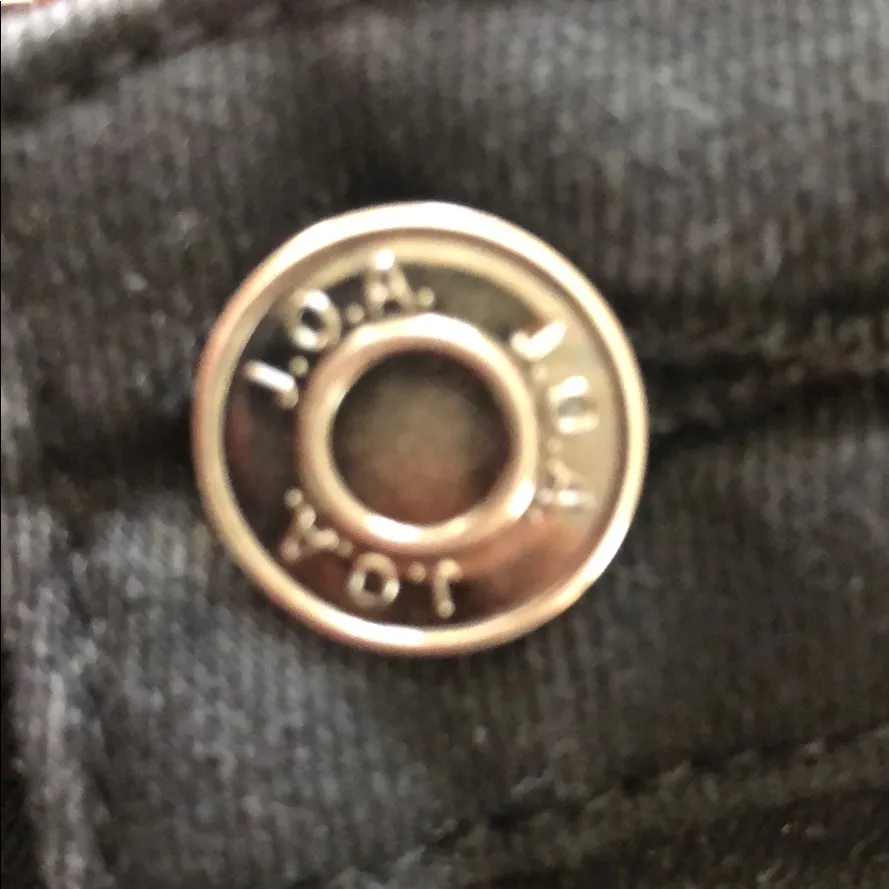 JOA V-Hem Raw/Frayed Hem Jeans - - Image 9