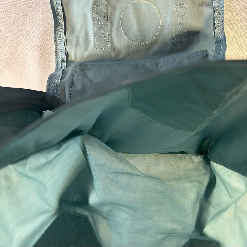 Fjallraven Kanken Backpack Green Water Resistant Zip Up Outdoor Back Pack - Image 13