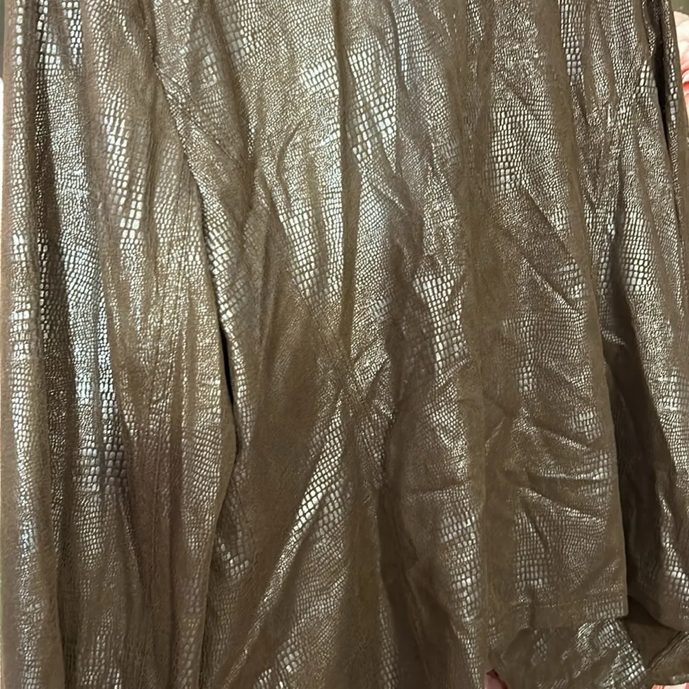 Requirements Size XL blazer - Image 9