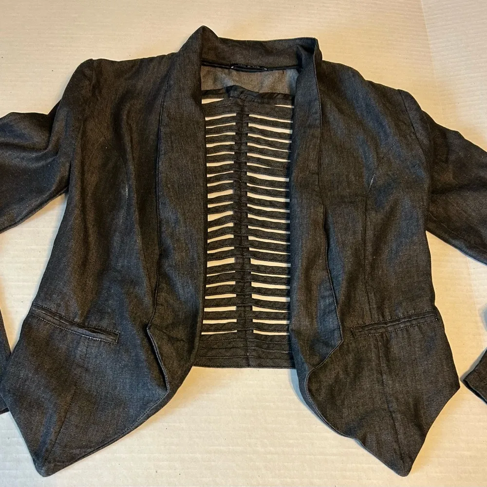DO+BE Black Chambray Blazer with open strappy back  detail, size Medium - Image 8