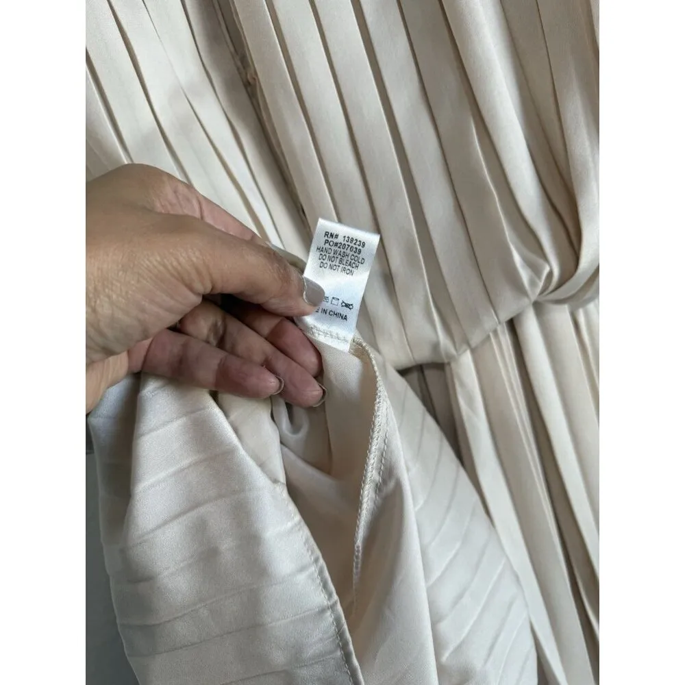 DO+BE Women's Champagne Sleeveless Pleated Elasticated Waist Romper‎ Size S NEW - Image 13