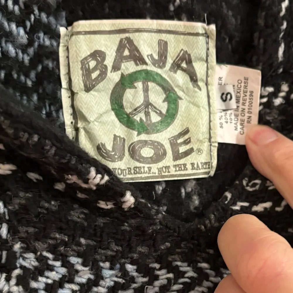 Baja Joe Black & Gray Mexican Rug Pullover Hoodie Size Small - Image 3