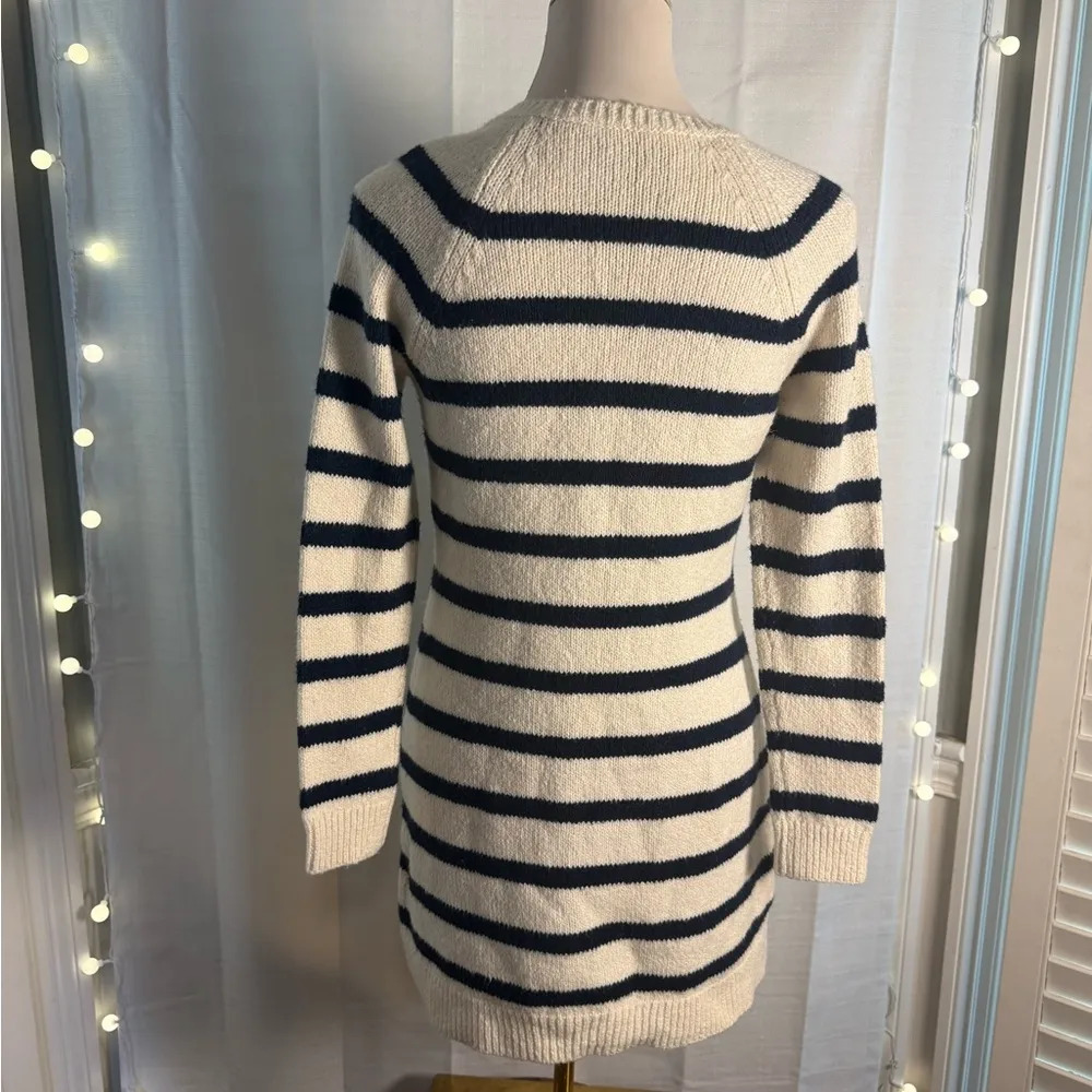 Abercrombie & Fitch Blue and White Crew Neck Sweater Dress - Image 3