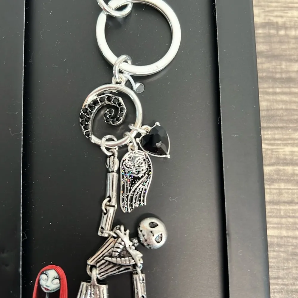 〰️ Disney Silver The Nightmare Before Christmas Bag Charm 🖤 - Image 6