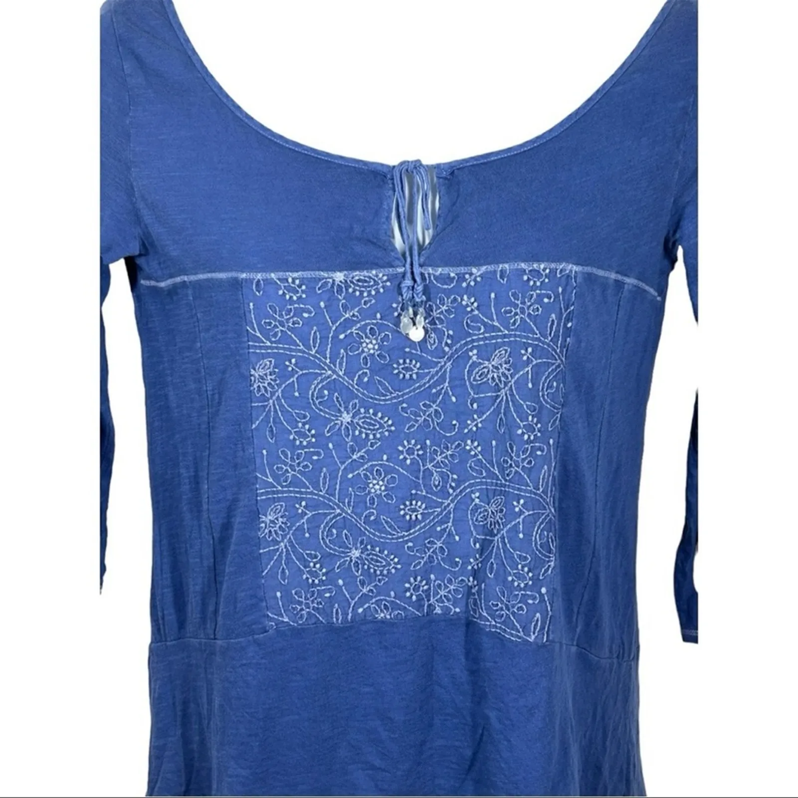 American Eagle Chambray Peasant Boho Blouse Embroidered Size S - Image 3